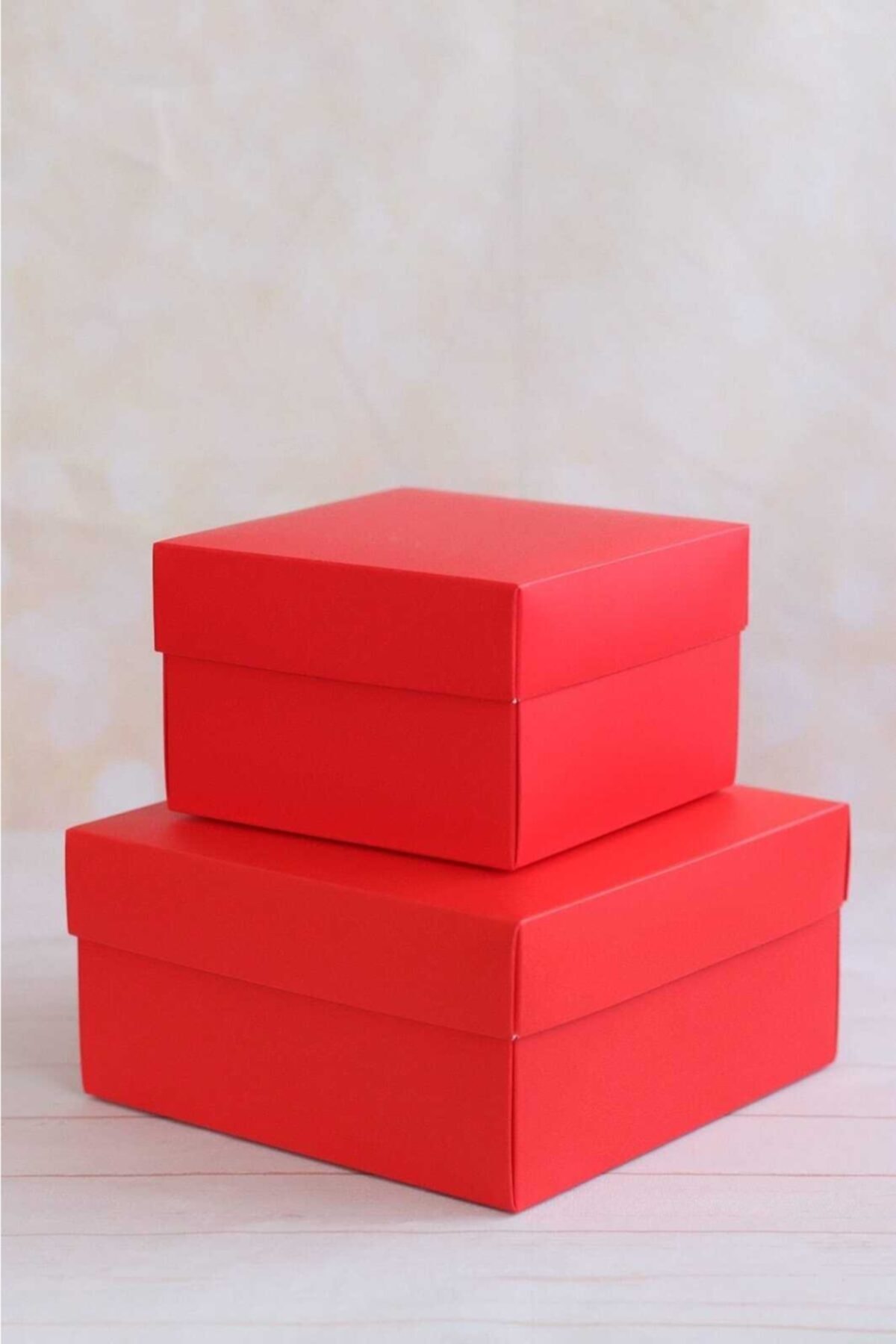 demontecraft Kırmızı Karton Kutu, Yılbaşı Özel Hediye Kutusu (büyük Boy )20*20*10 Cm (1 Adet)