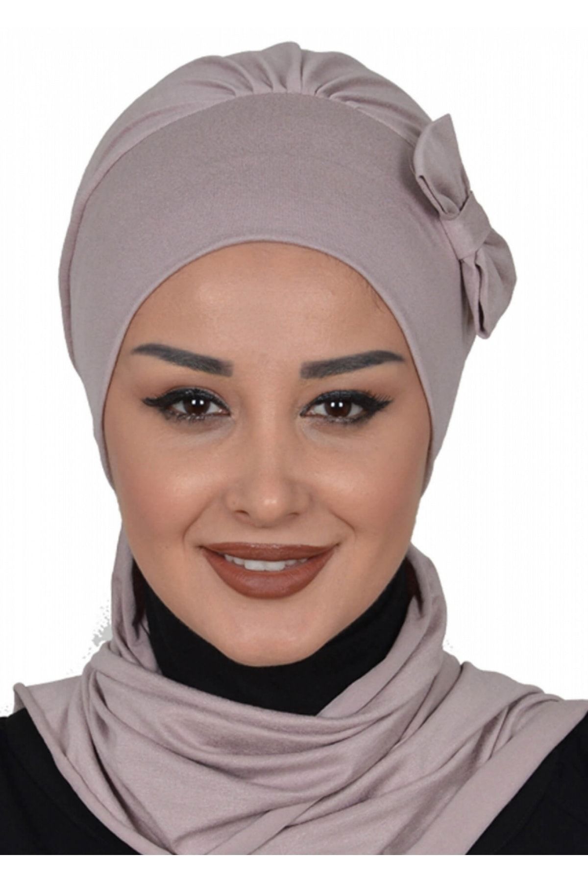 DREAM VEGA Yandan Fiyonklu Fularlı Bone Vizon