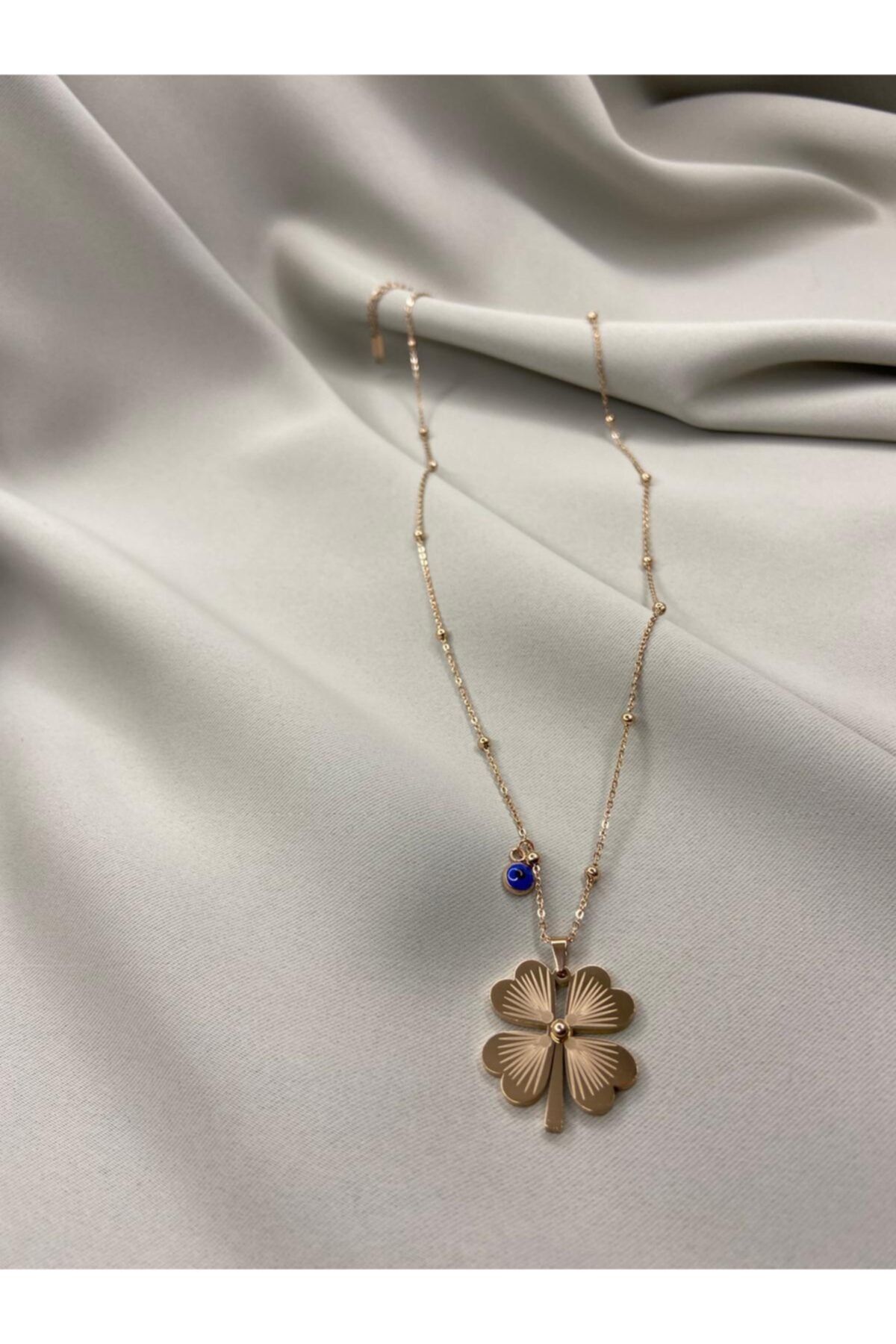 Everglow Jewelry Rose Gold 4 Yapraklı Yonca Figürlü Nazar Boncuklu Çelik Kolye