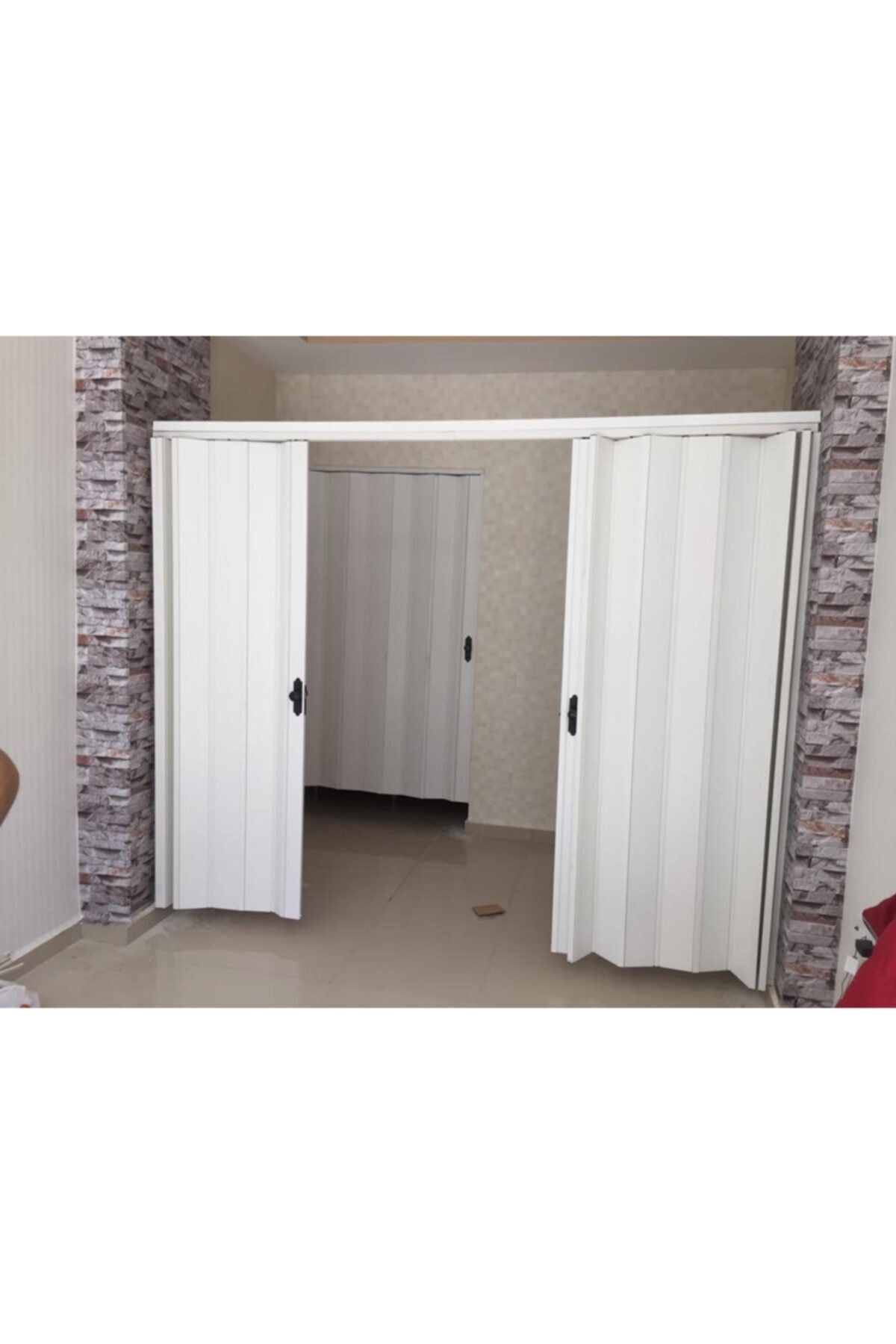 ERİKMANN Akordiyon Pvc Kapı Beyaz Camsız Çift Açılım 117 X 220 cm