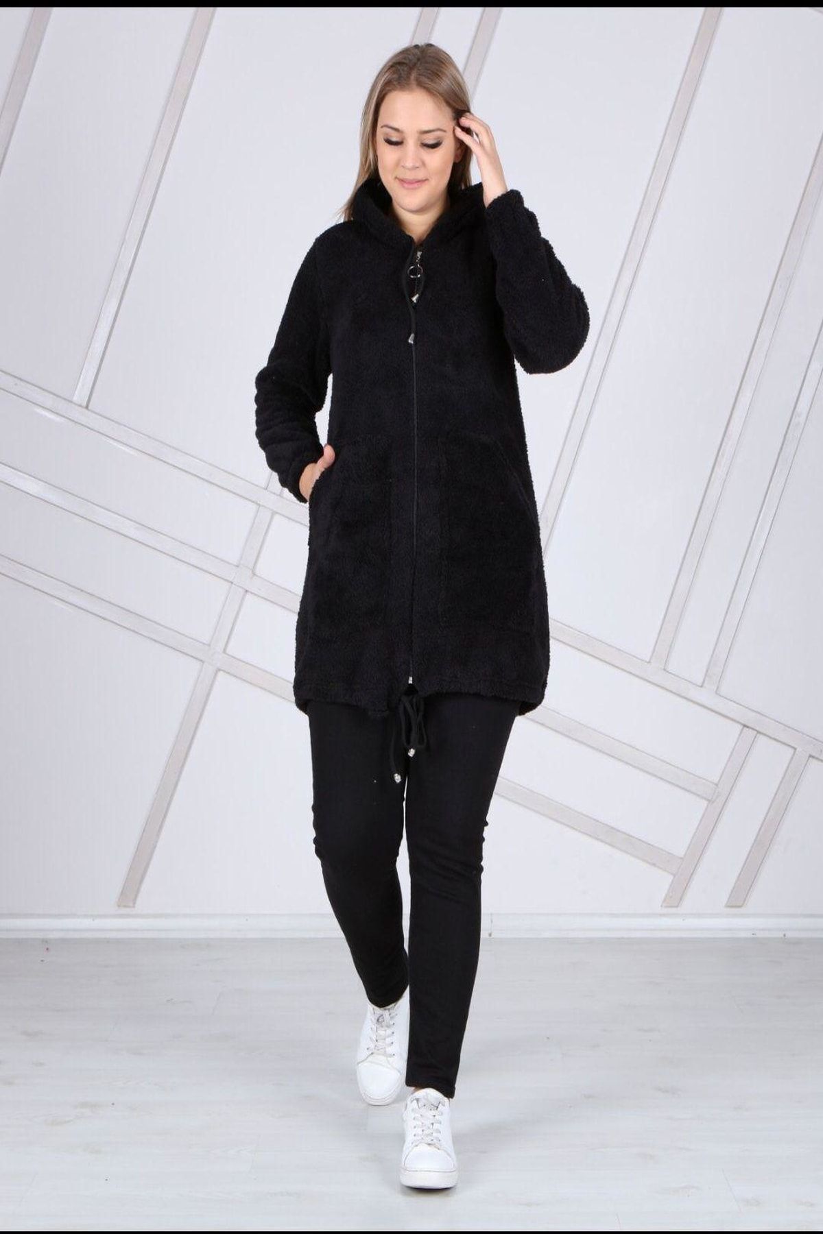 BİrHoşButik Büyük Beden Esnek Siyah Peluş Polar