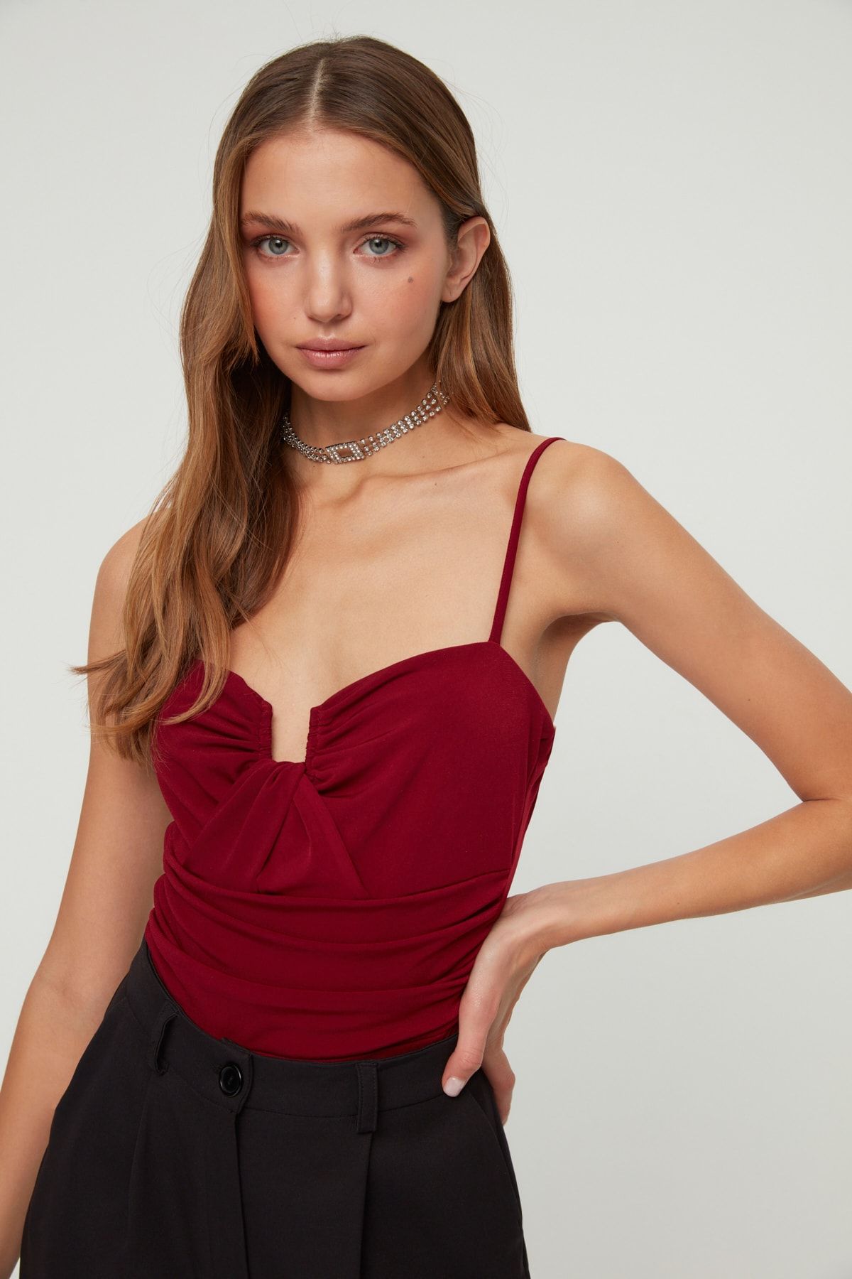 TRENDYOLMİLLA Bordo Drapeli Body TPRSS21BD0056