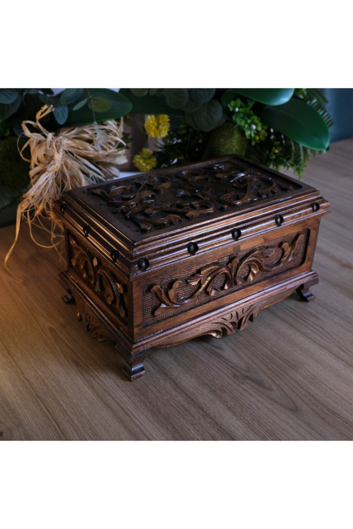 Land Of Wood Gizli Anahtarlı El Yapımı Dekoratif Ahşap Takı Mücevher Kutusu Koyu Kahve 26 cm
