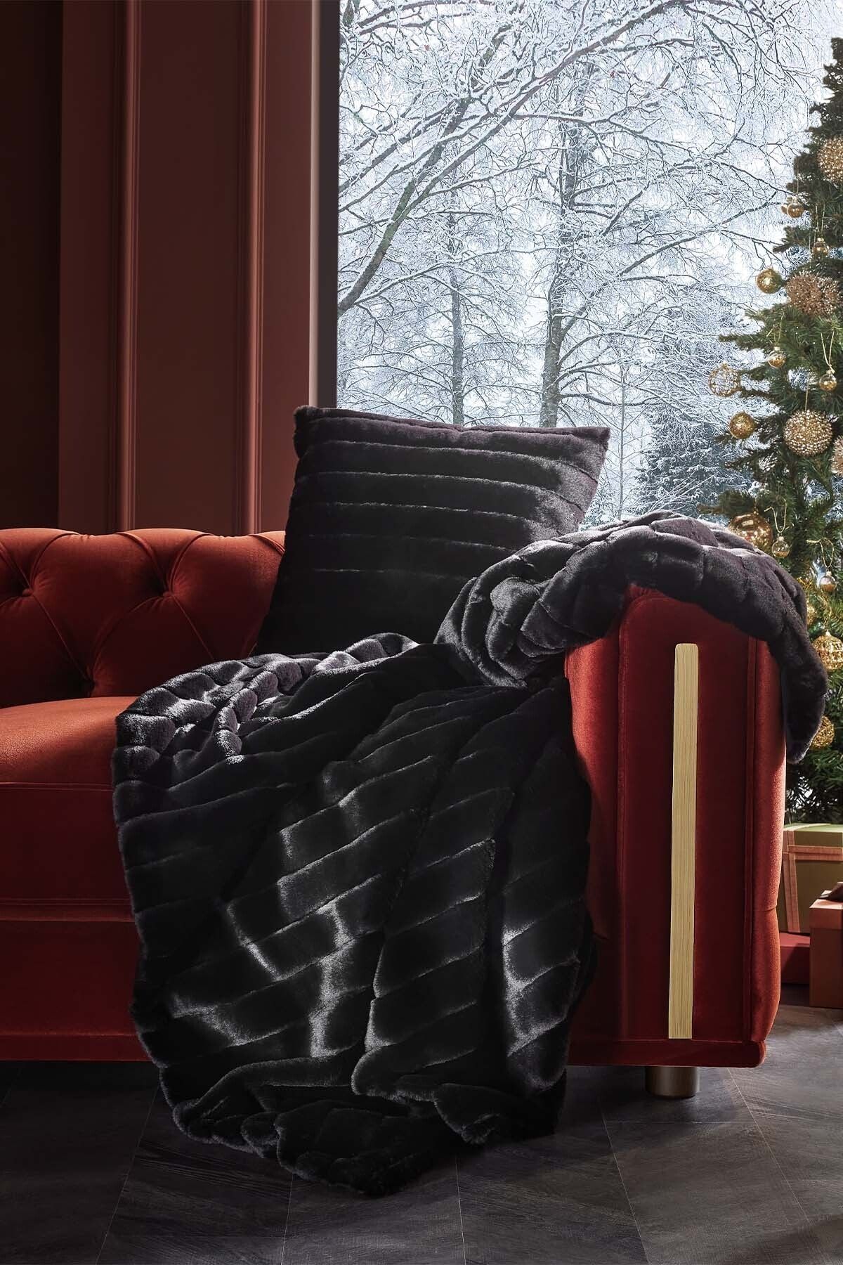 Yataş Bedding Lara Koltuk Şalı Seti - Siyah