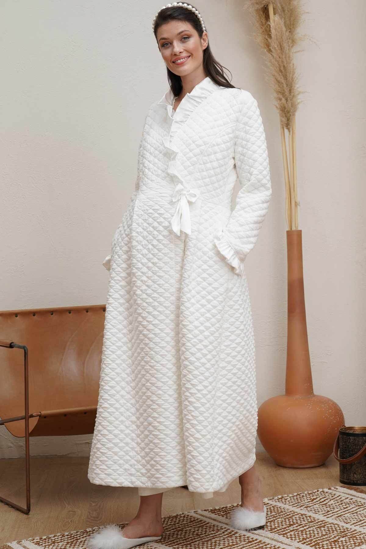 Cossy By Aqua Kapitone Fiyonk Detaylı Sabahlık