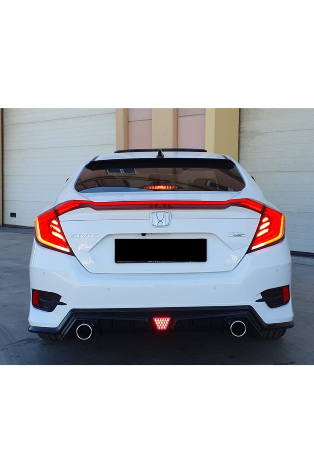 Honda Civic Fc5 Animasyonlu Kırmızı Led Stop Ve Spoiler Takımı