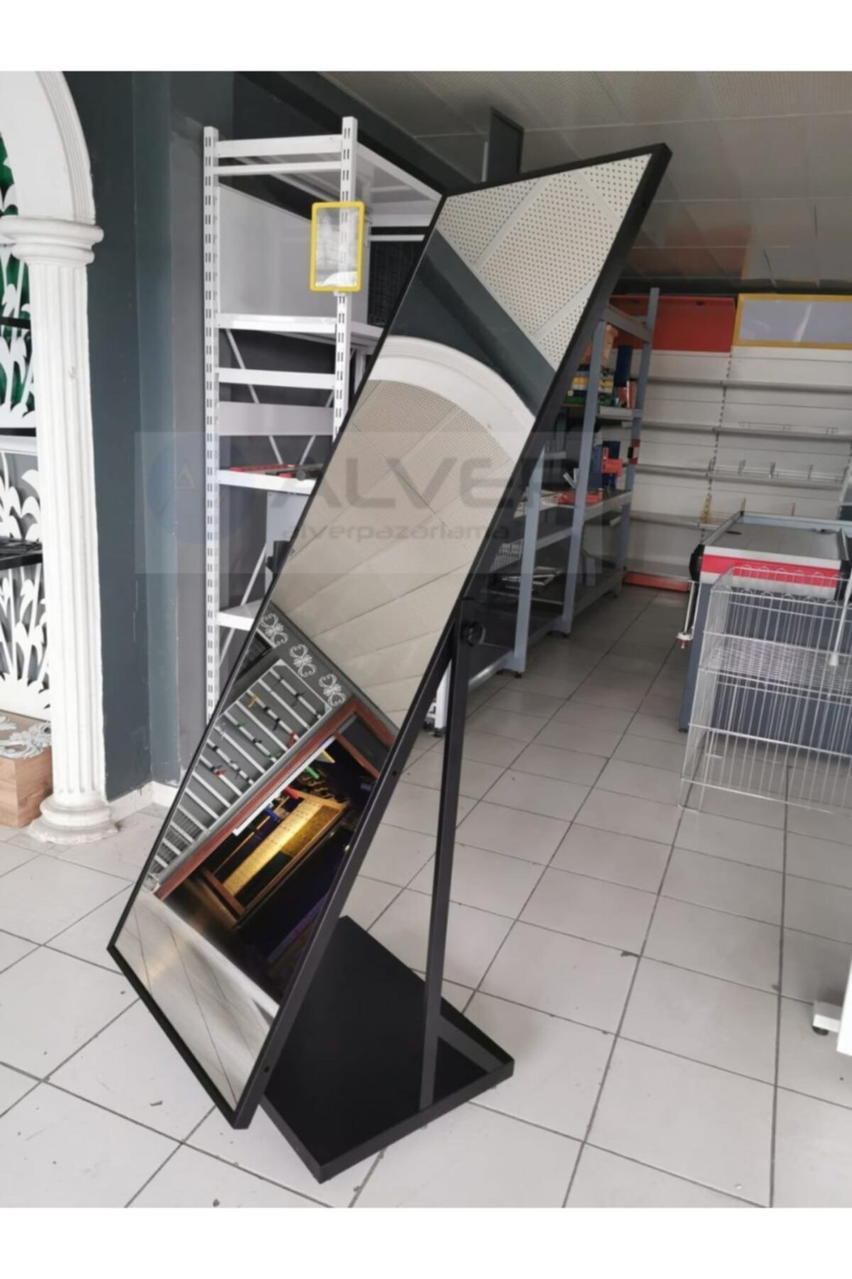 ALVER Mağaza Ayaklı Boy Aynası Siyah