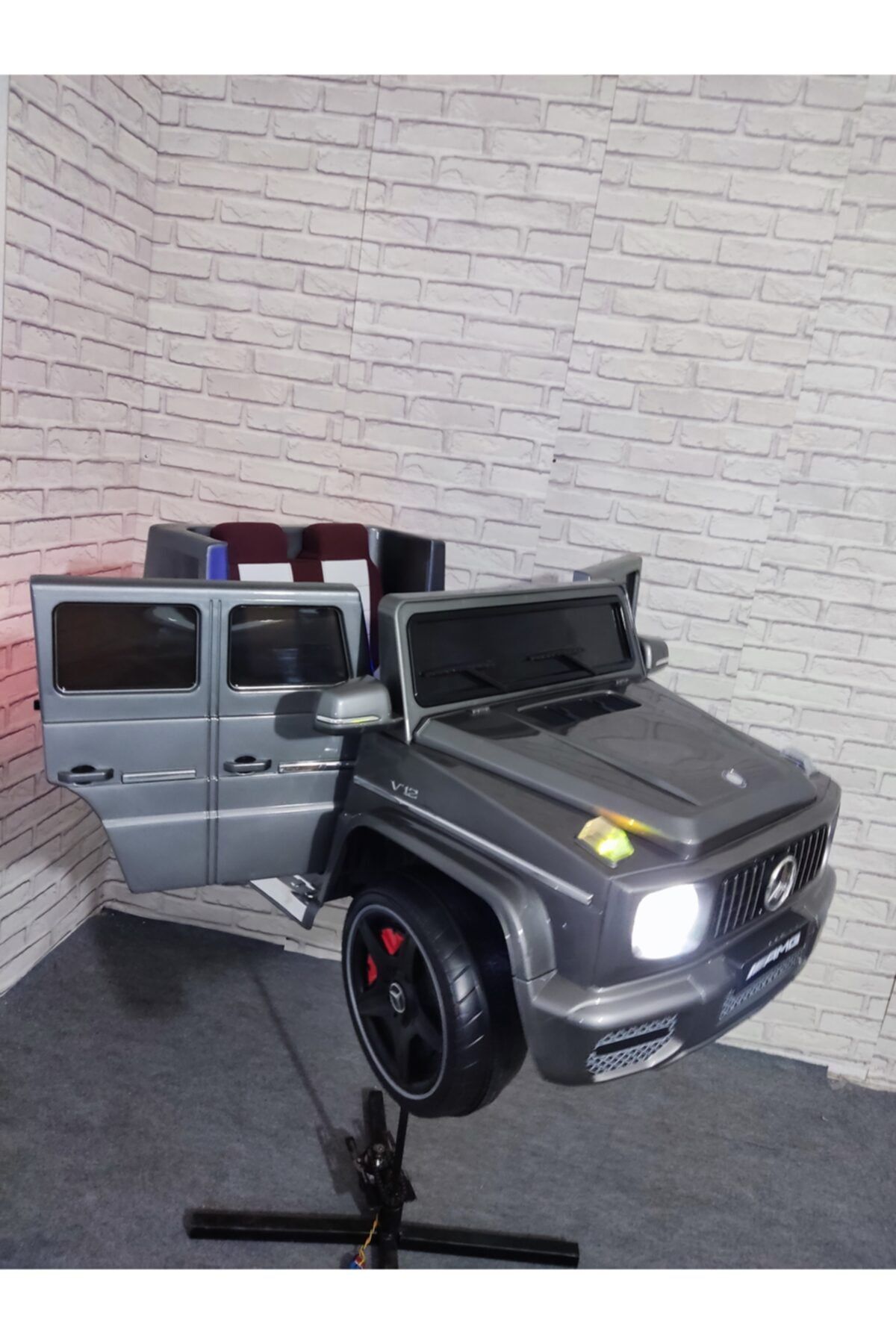 ARAS Mercedes G65 12 Volt Akulu Araba 4x4