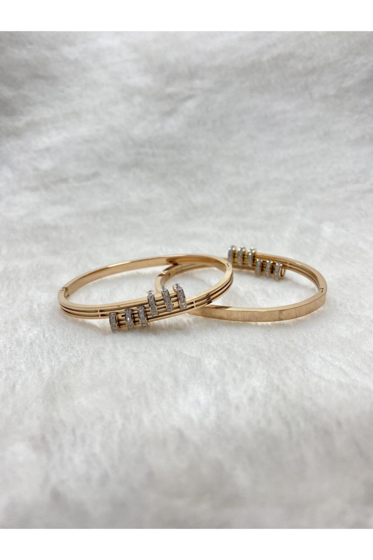 RoyalSteels Rose Gold Zirkon Taşlı Çivi Kadın Çelik Kelepçe Bileklik