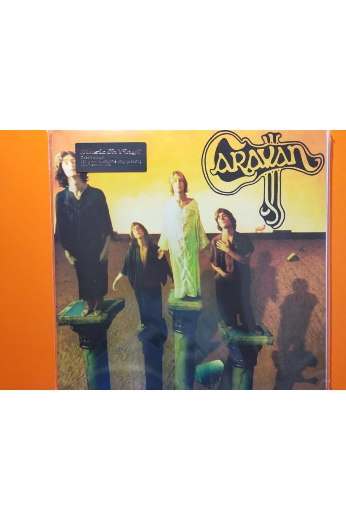 RNBW45 Caravan  – Caravan