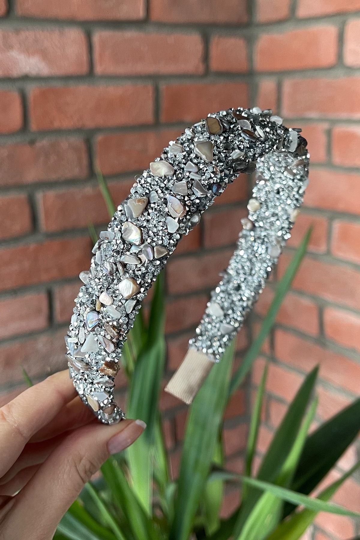 DOINUA Kadın Kum Beji Candy Kristal ve Doğal Taşlı Kadın Taç