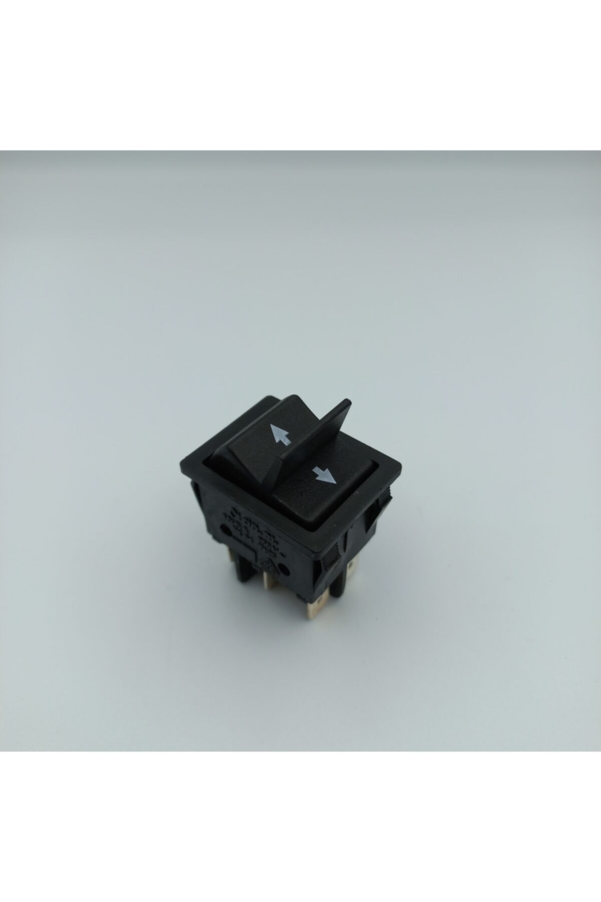 Akülüyedek Dolu Akülü Araba Vites Anahtarı