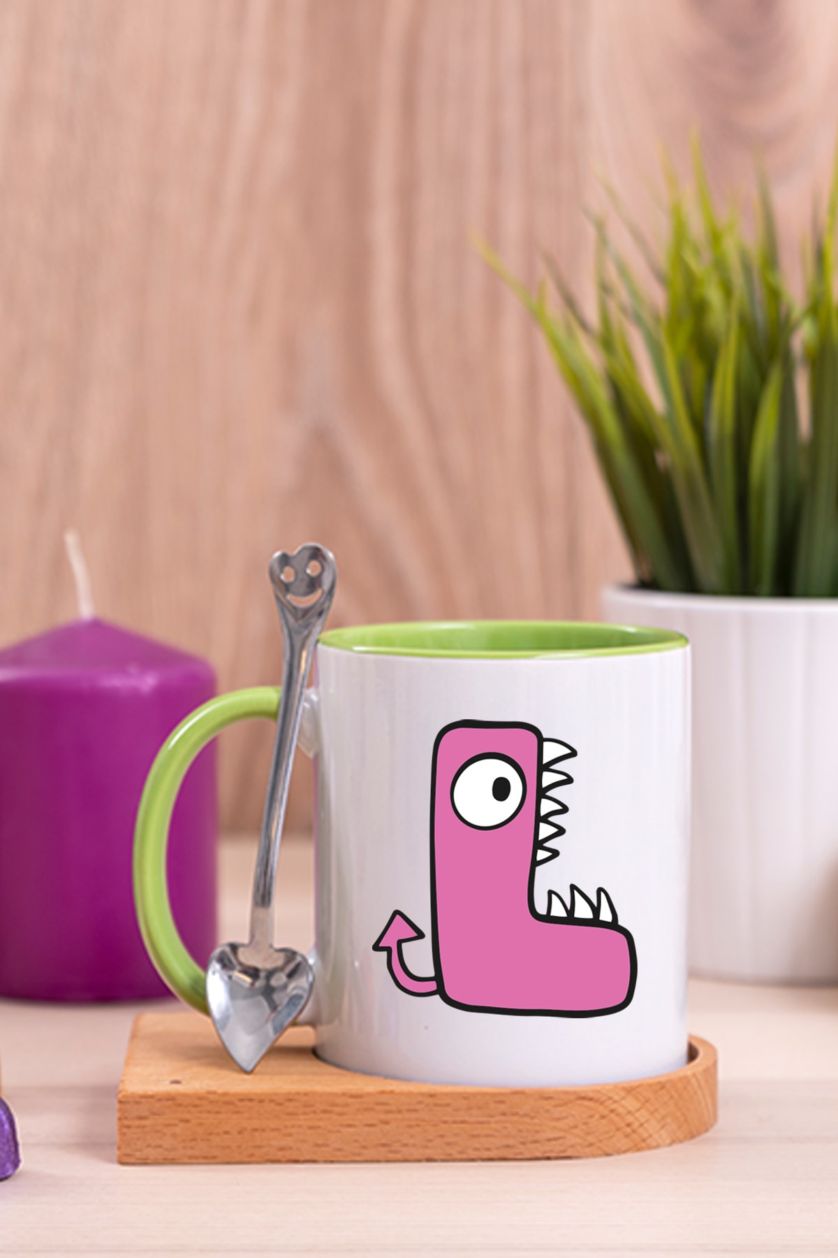 Procity Sevimli Canavarlar L Harfi Çocuklara Özel Ahşap Altlıklı Kaşıklı Yeşil Kupa Bardak