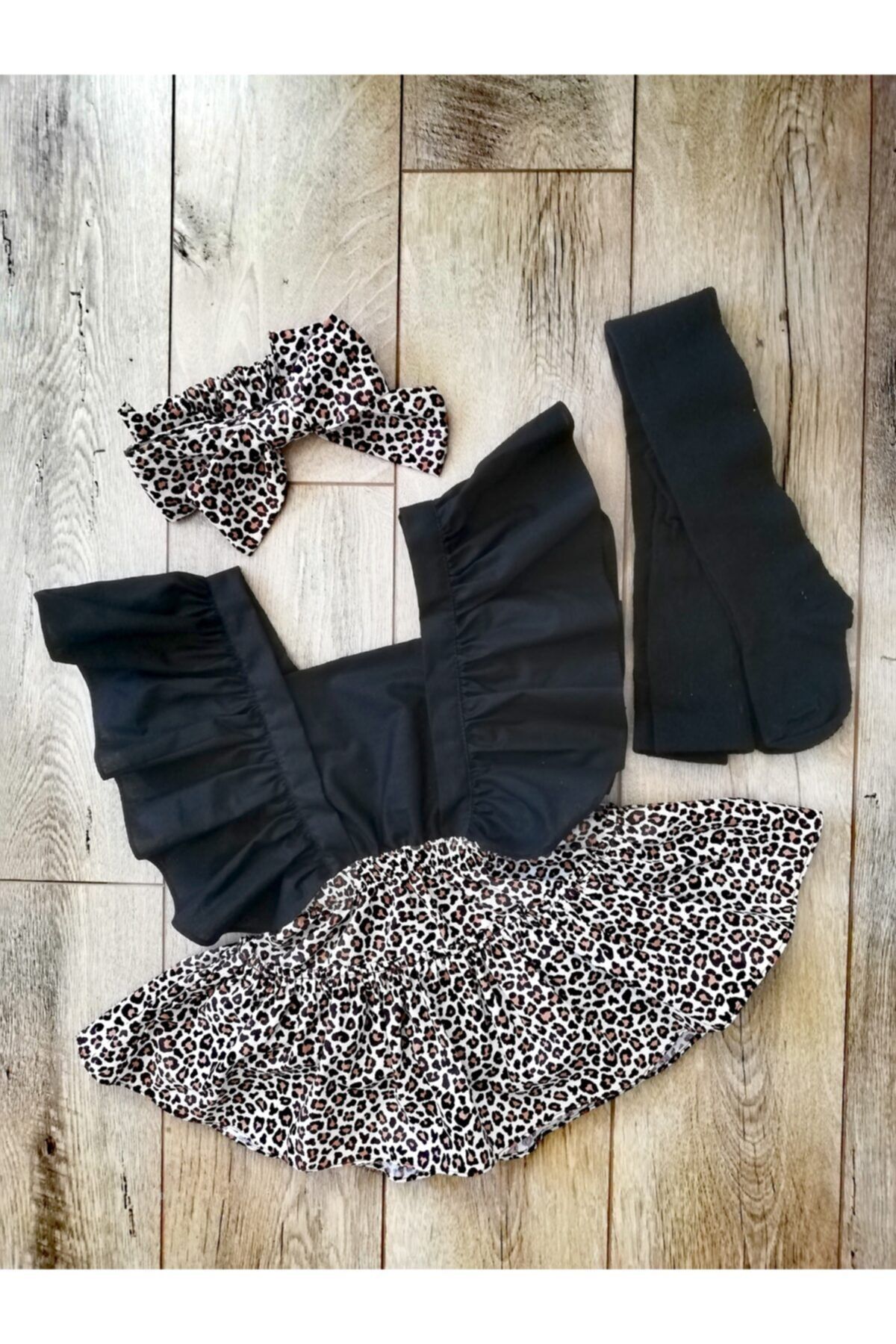 Mini Kids Baby Kız Çocuk Leopar Desenli Fırfırlı Salopet Bandana Çorap Set