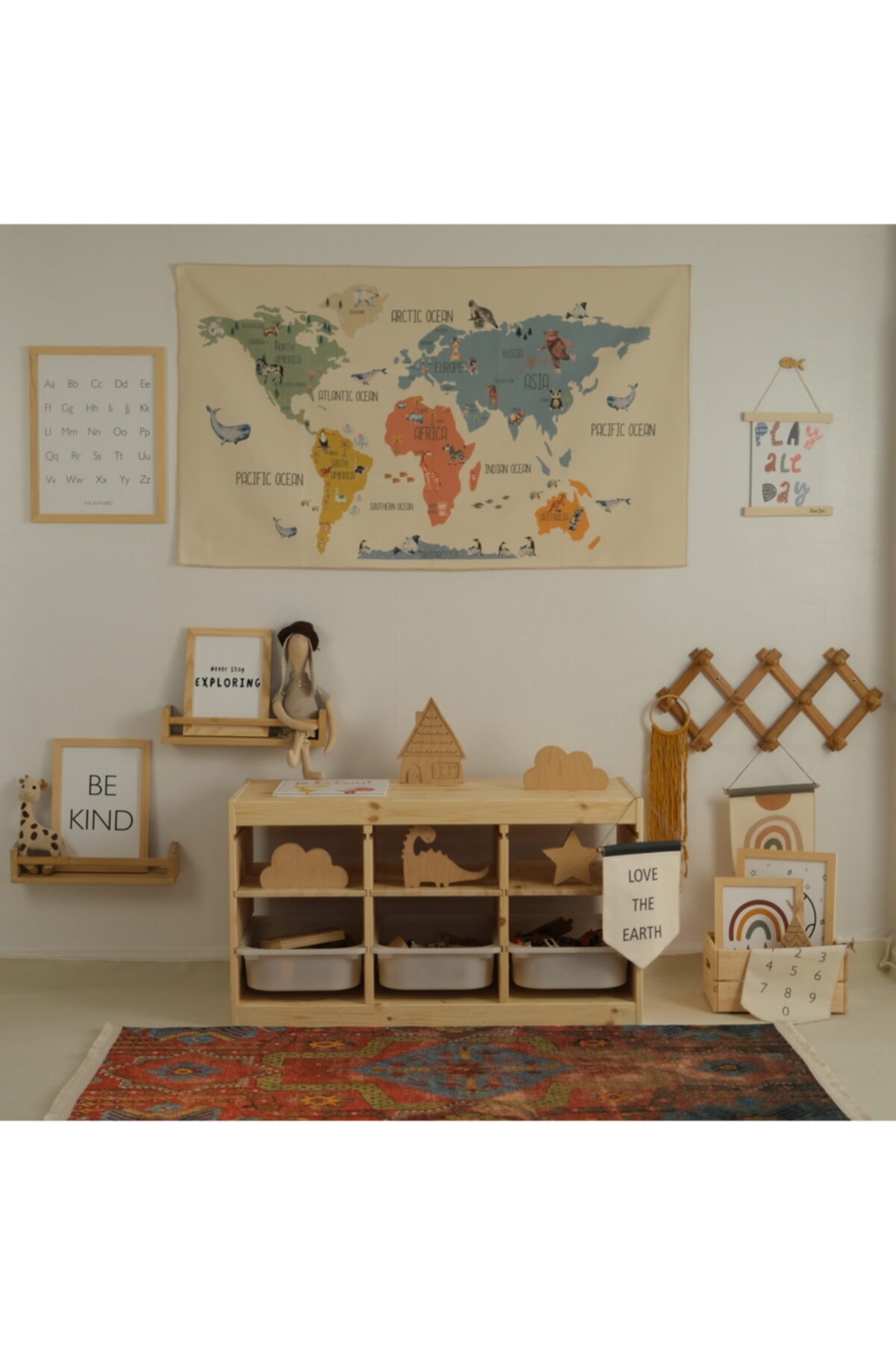 Dos Junior Company Ingilizce Boho Brave Dünya Haritası Duvar Örtüsü