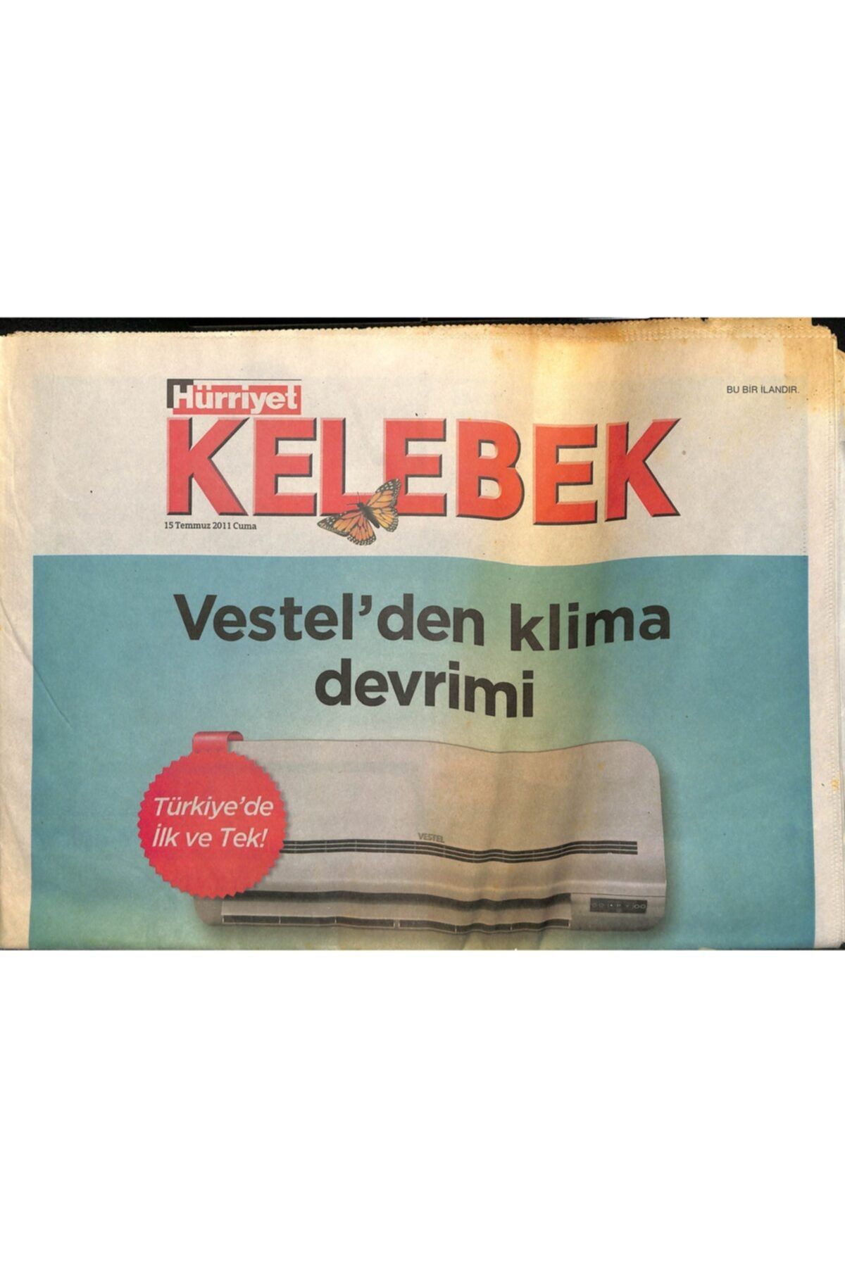 Gökçe Koleksiyon Hürriyet Gazetesi Kelebek Eki 15 Temmuz 2011 - Meral Zeren Halk Plajında -sevenleri Mfö'yü Bırakmadı