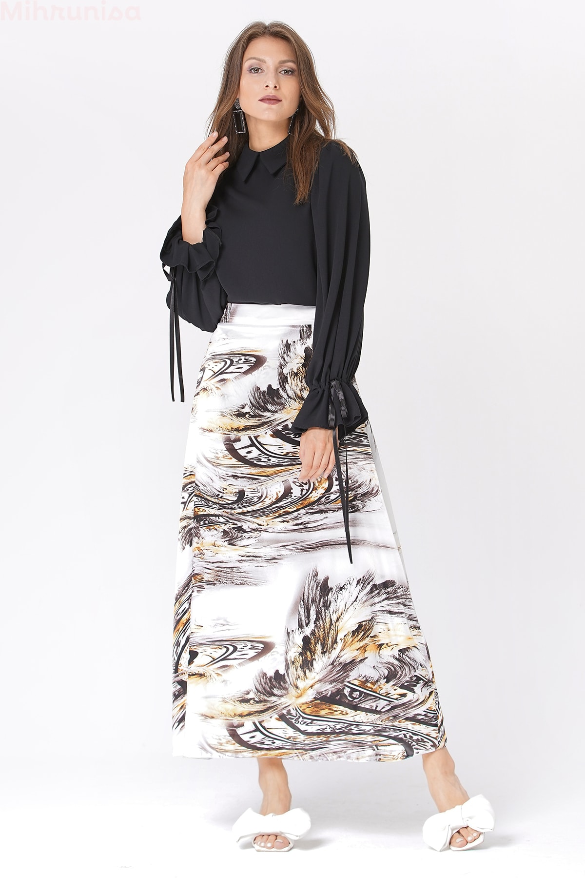 Mihrunisa Astarlı Desenli Saten Etek - Ekru