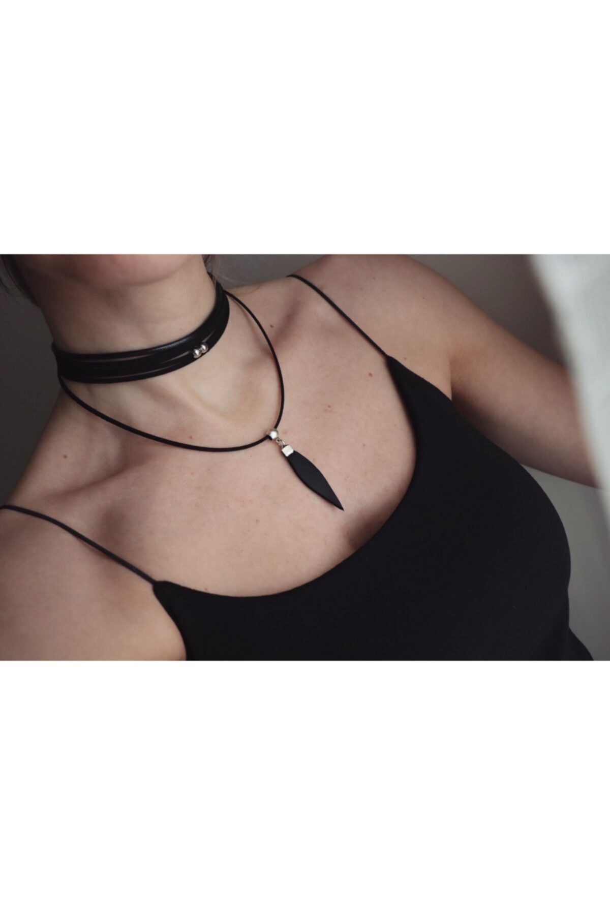 DENİZ TASARIM Deri Yapraklı Choker