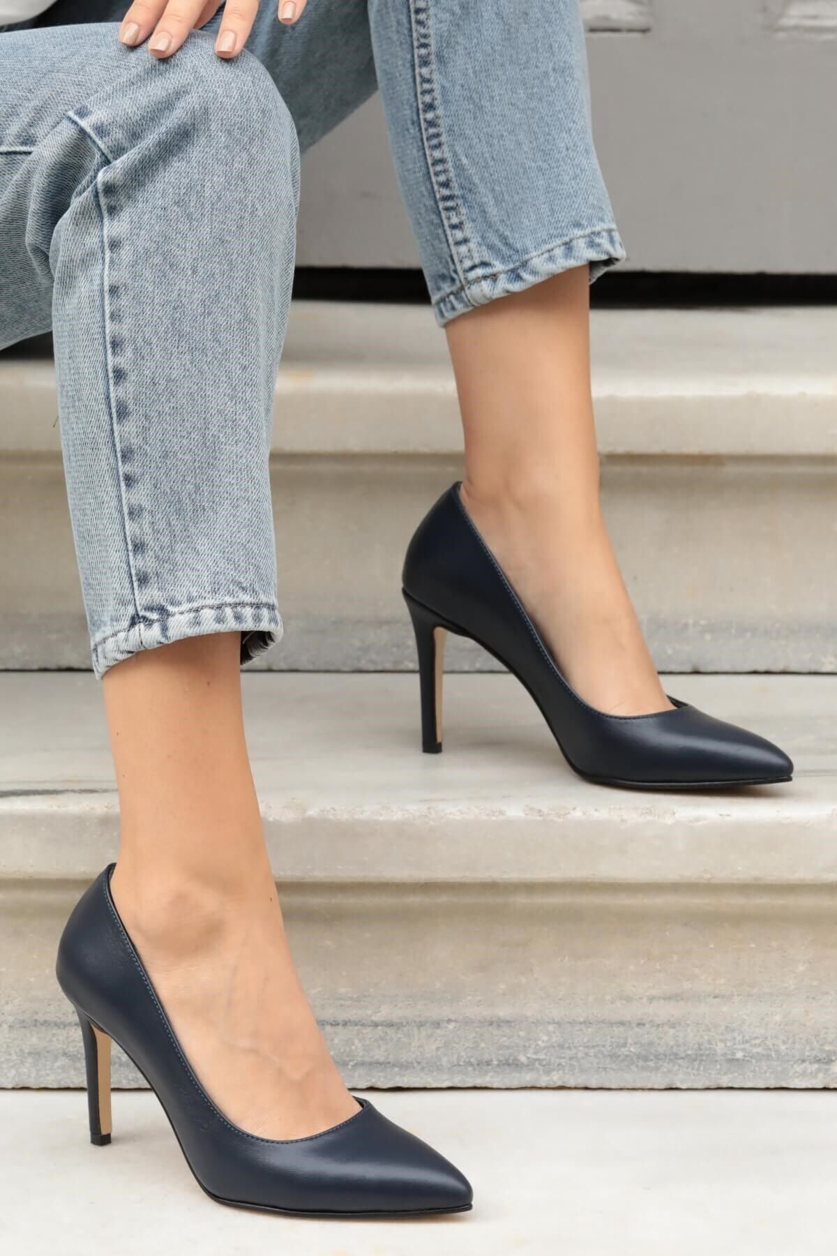 Mio Gusto Elora Hakiki Deri Lacivert Stiletto