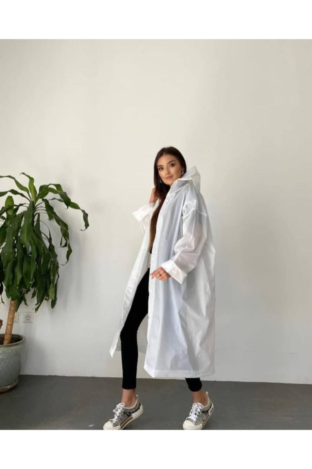 ÖNDER MODA Unisex Beyaz Eva Kumaş Su Ve Rüzgar Geçirmez Yağmurluk