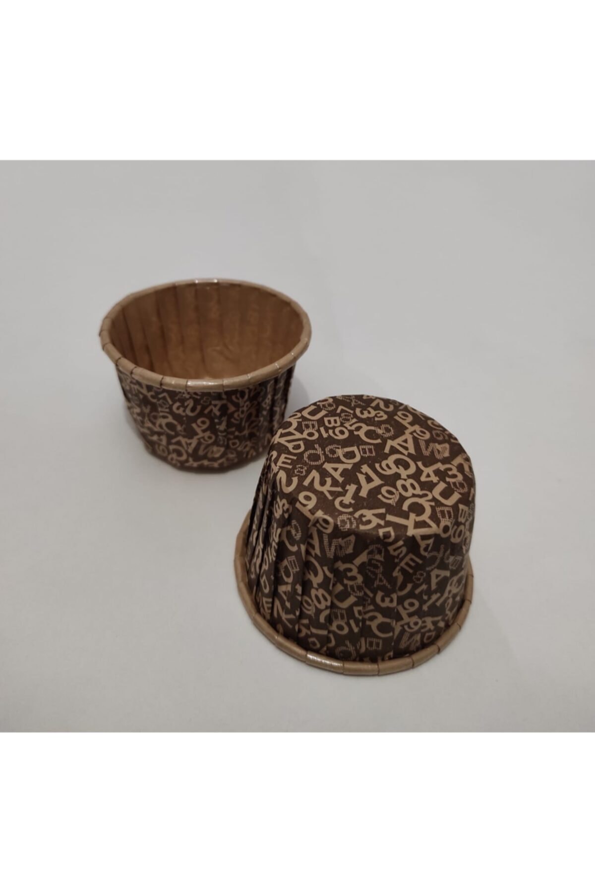 Pastafarms 25 Li Cupcake Muffin Kek Kalıbı Kahverengi Harf