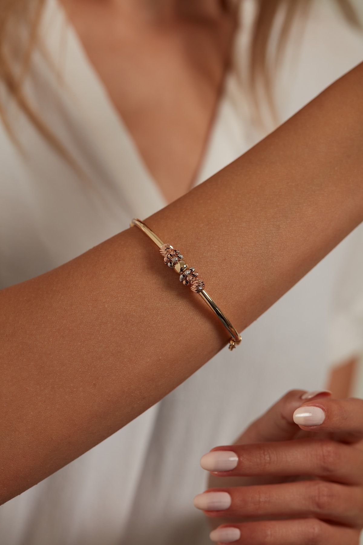 Shemark Jewellery Dorika Toplu Sade Şık Kelepçe