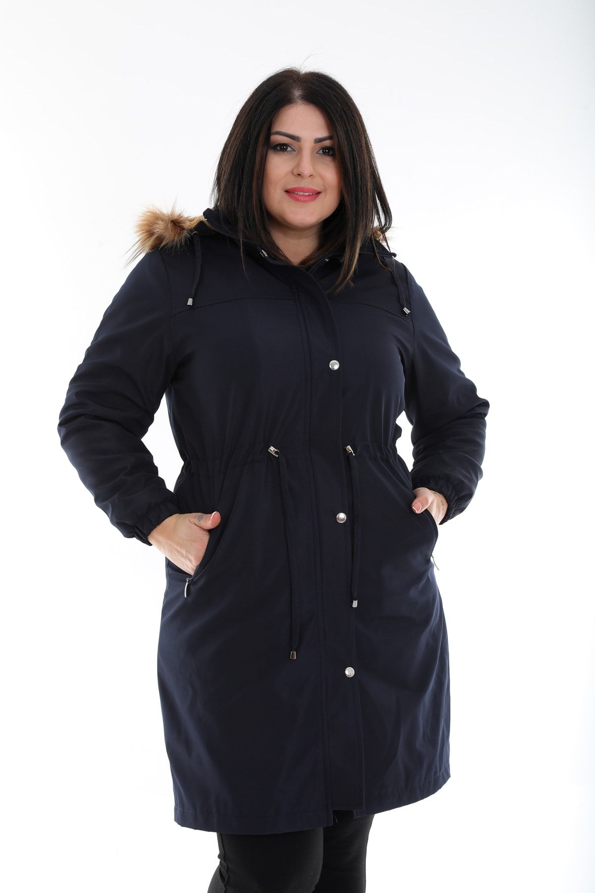 TUTveAL Collection Kadın Suya Dayanıklı Büyük Beden Mont Lacivert Kapüşonlu İçi Kürklü Bonded Kumaş Mont 44-58 Beden