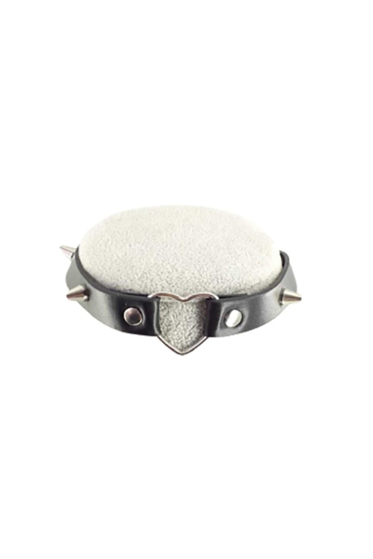Metal Giyim Kalpli Spike Detaylı Chocker