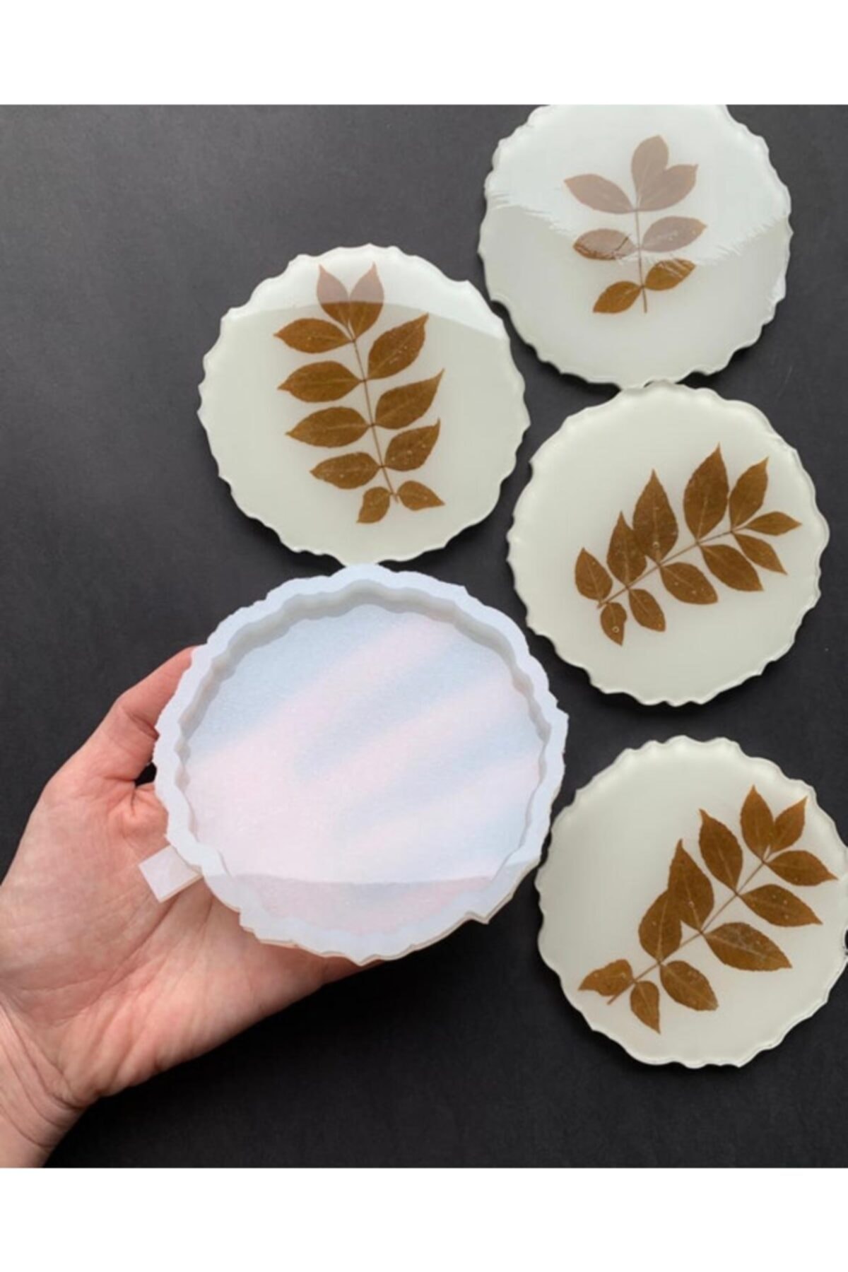 MoldsAndMore Epoksi Reçine Geode Bardak Altlığı Silikon Kalıbı