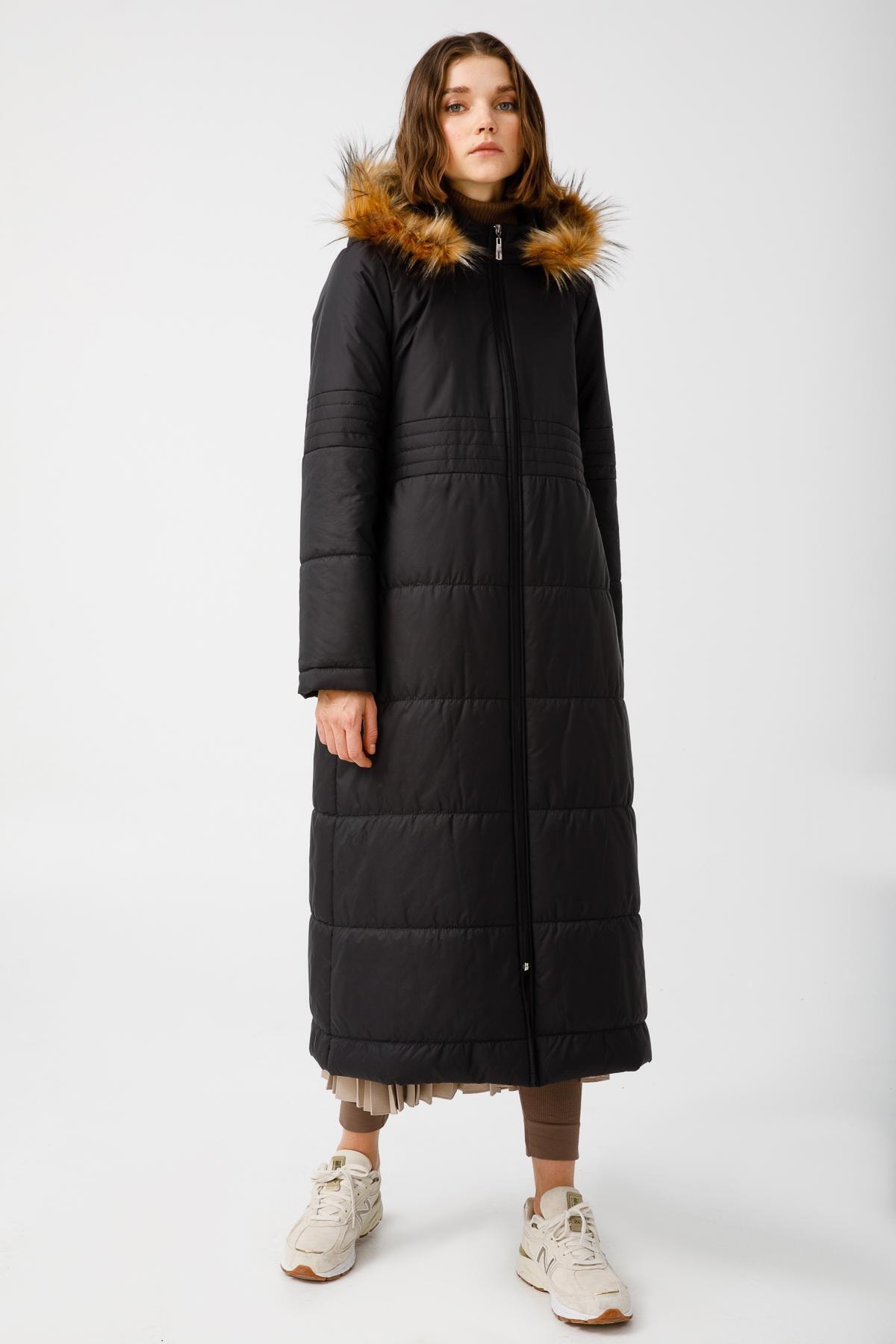 Micca Beli Çizgi Kapitone Kürklü Spor Manto Siyah