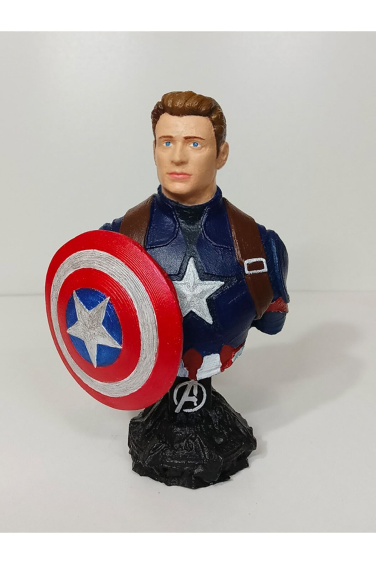 Artmosfer Captain America Steve Rogers Avangers Polyester Reçine Büst Figür Karakter