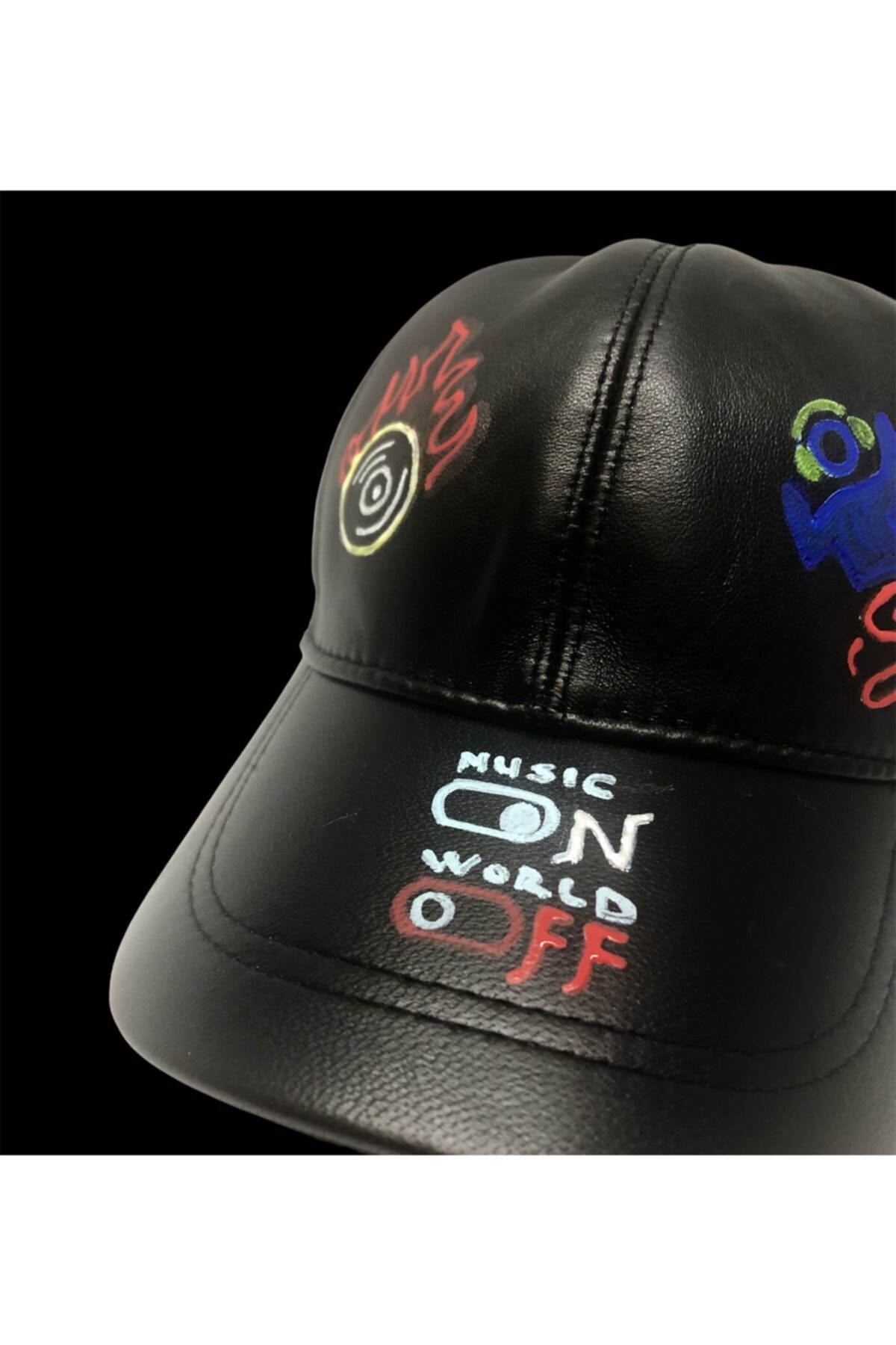 pandaaksesuar Özel Tasarım El Boyama Müzik Temalı Gerçek Deri Şapka