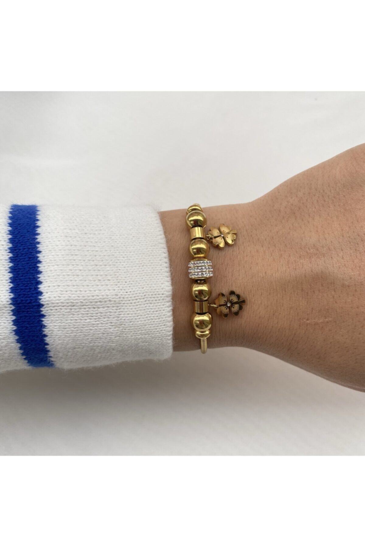Alaçatı Accesories Çelik Gold Renk Yonca Detaylı Pandora Kelepçe Bileklik