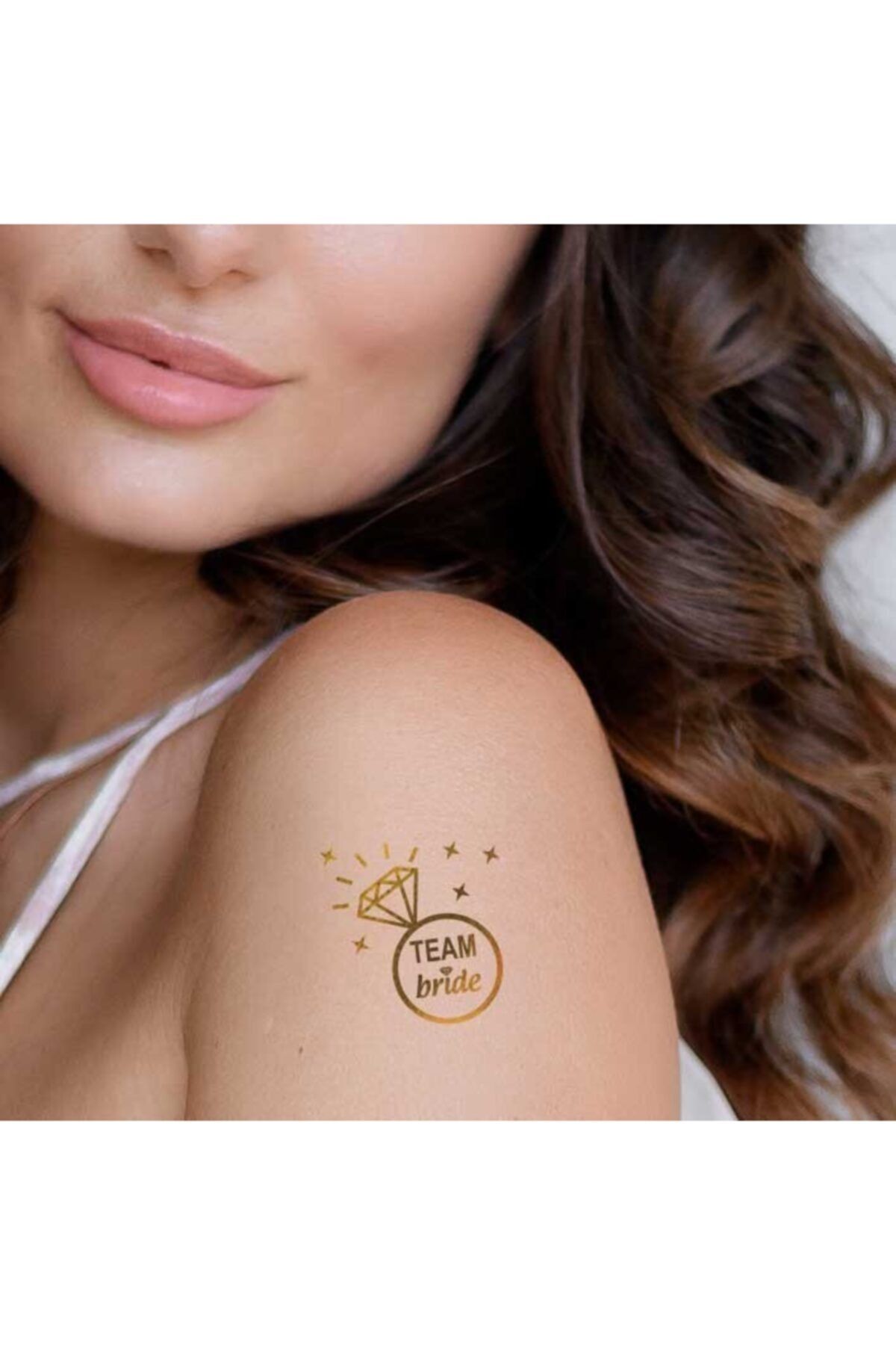yöndem Tekli Bride Tattoo Model 8 - Altın Yaldız - 5,5 Cm X 5,5 Cm - Geçici Dövme