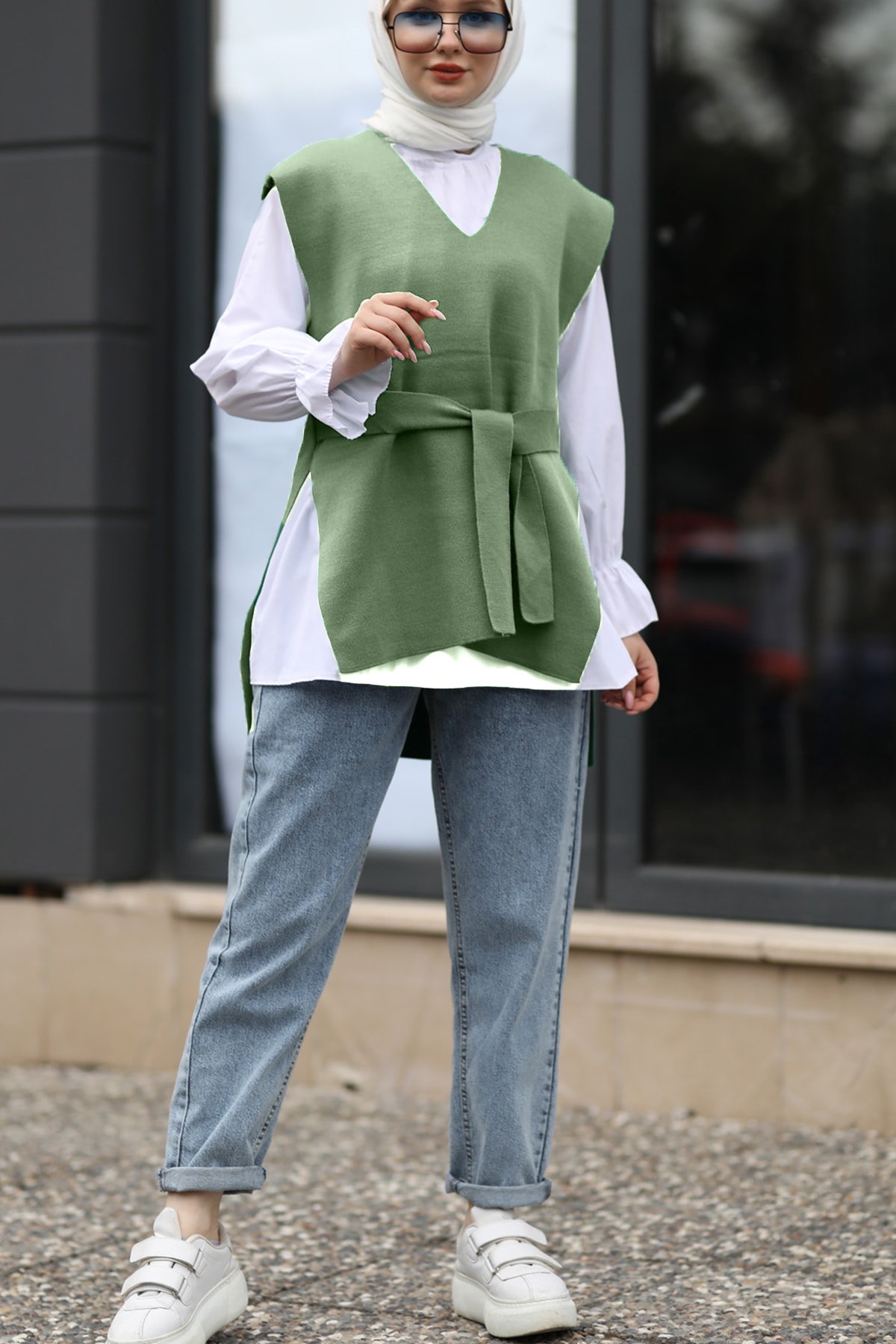 Mapel Kadın V Yaka Kuşaklı Uzun Triko Yeşil Süveter