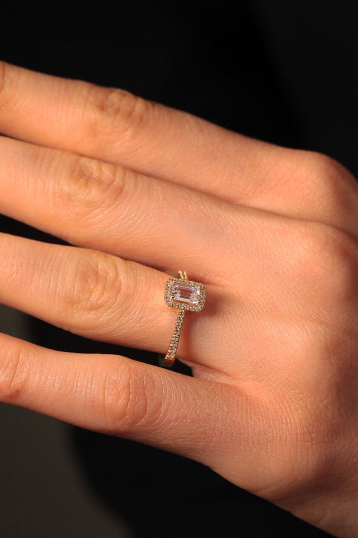 Adil İdil Kuyumculuk 14 Ayar Sade Baget Taş Yüzük