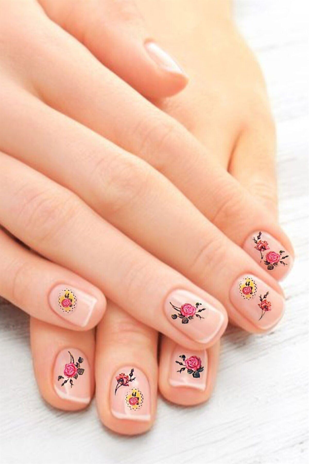 TAKIŞTIR Çiçek Figürlü Tırnak Dövmesi Tattoo Nail Art Sticker