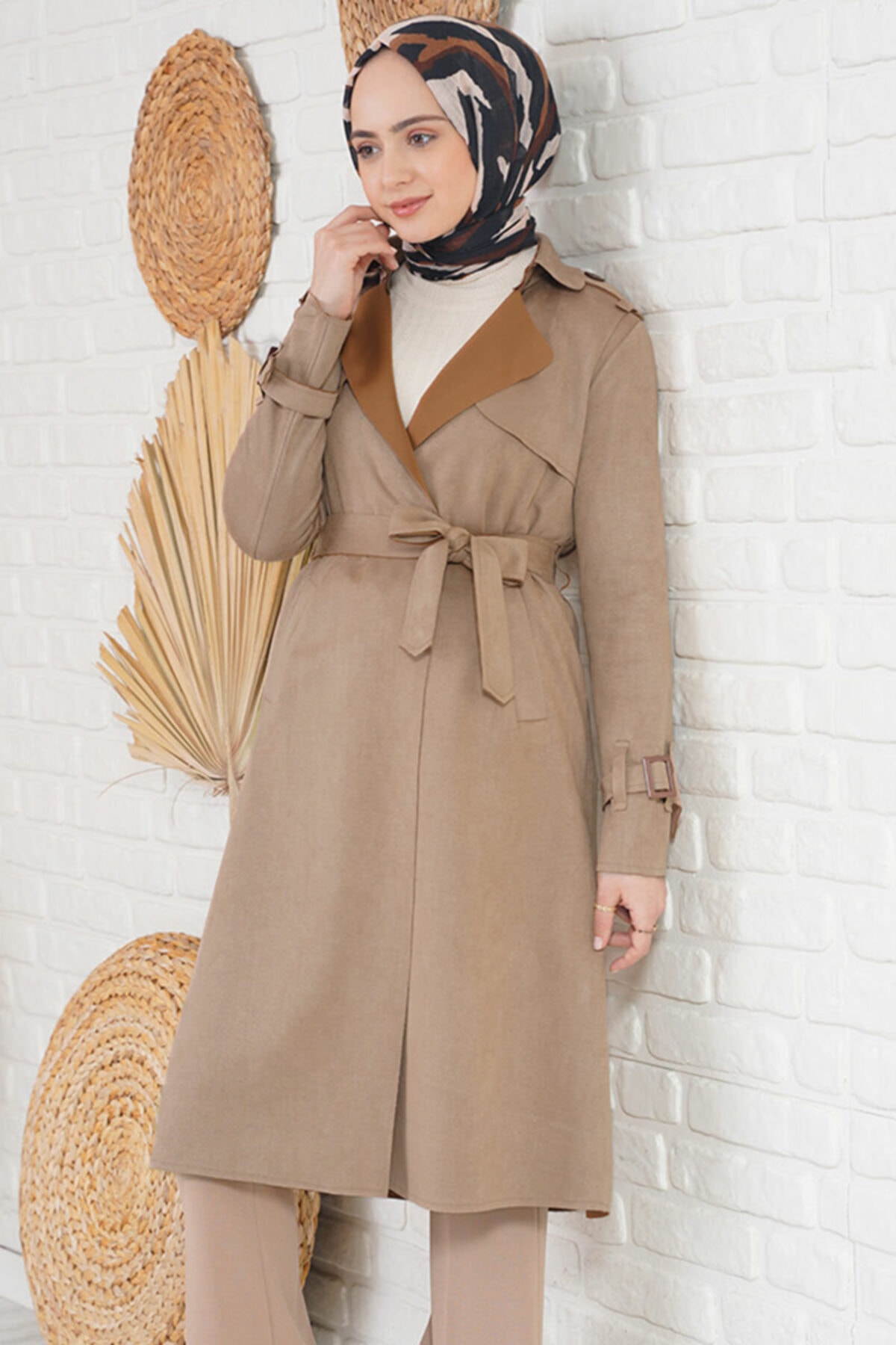 MODA NARE Apoletli Kuşaklı Bej Süet Trençkot