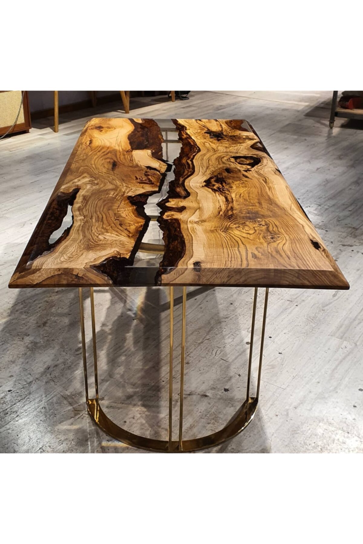 ÖZEL İMALAT Ceviz Ağacı Epoksi Masası