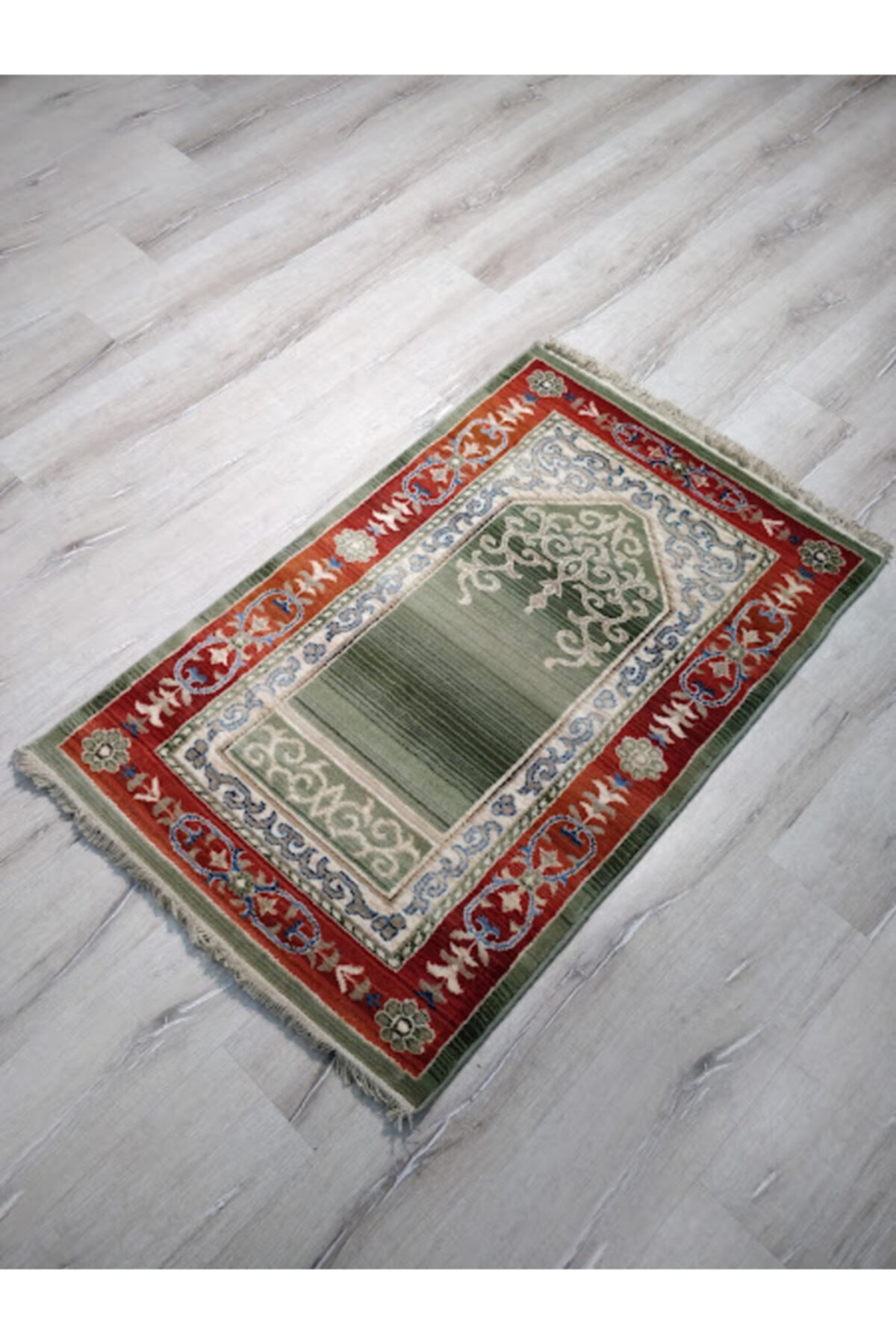 Saray Halı Uşak Namazlık Seccade  Yeşil %100 Saf Yün 80x125 cm