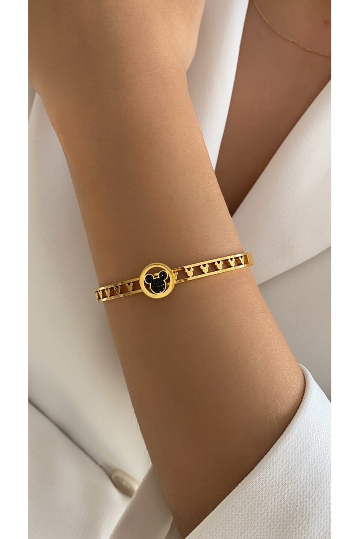 Âlâ Atelier Kararmaz Solmaz Mickey Gold Altın Kaplama Çelik Kelepçe Bileklik