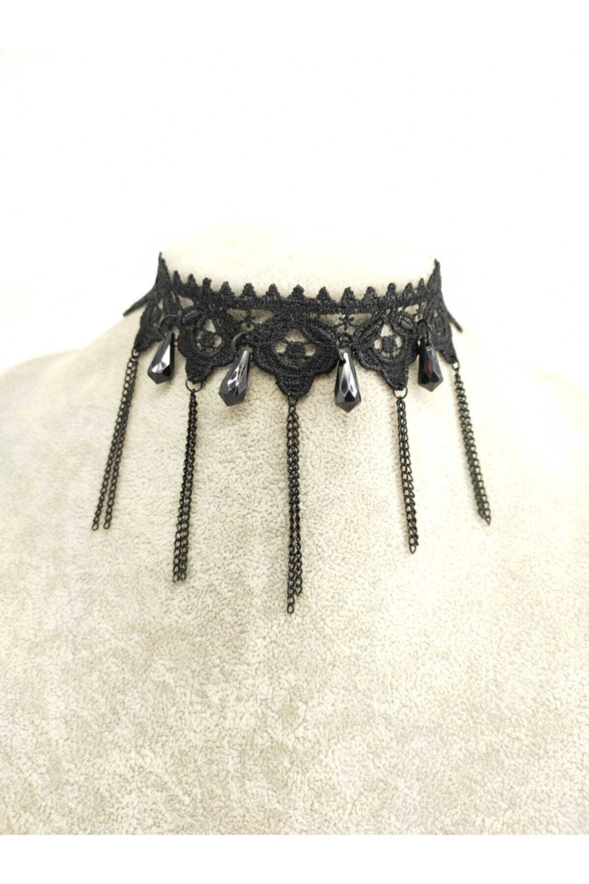 Fugusugu Beş Püskül Dört Kristal Güpür Choker