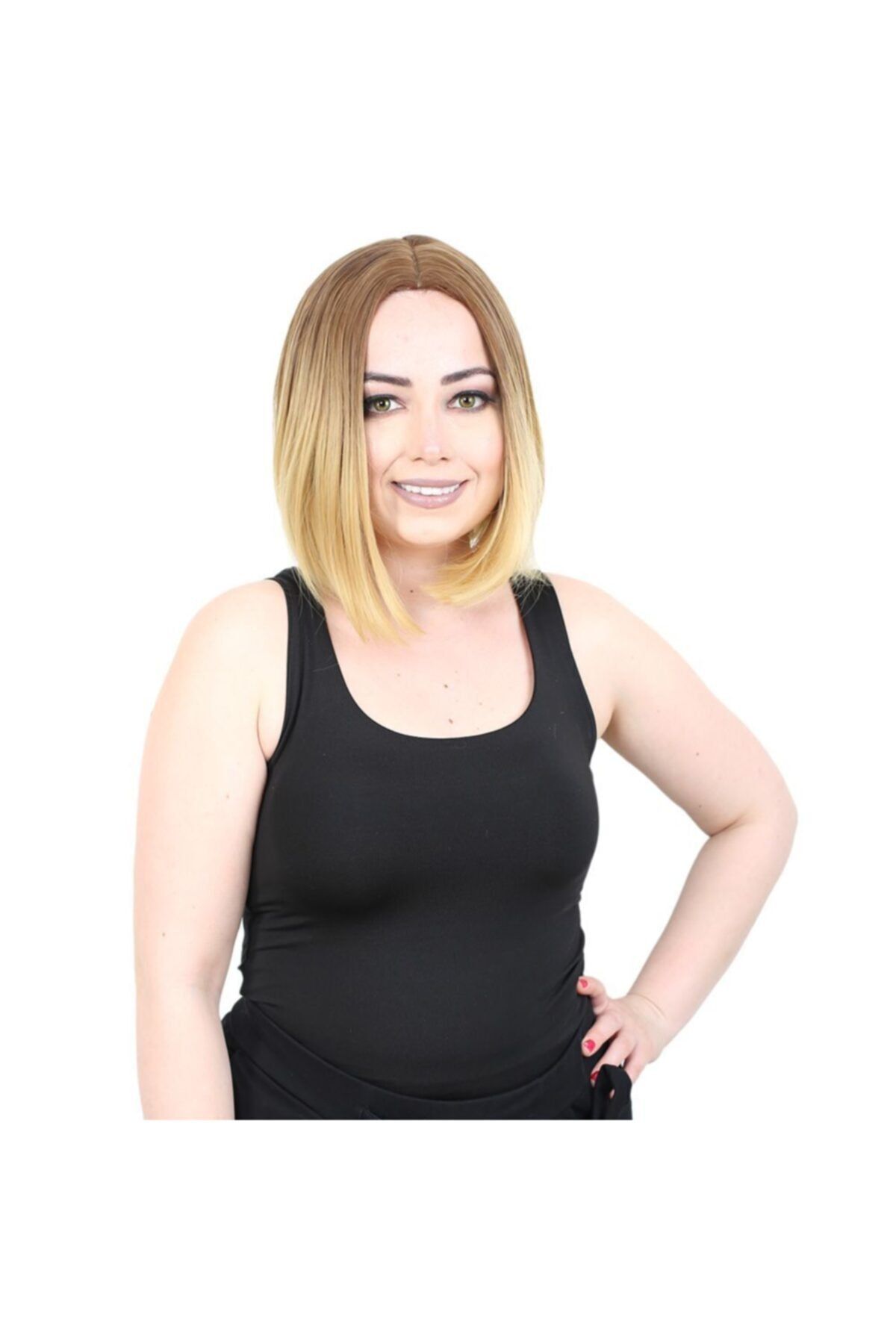 Suzan Peruk Kahkülsüz Düz Kısa Fiber Sentetik Peruk - Kumral / Sarı Ombreli