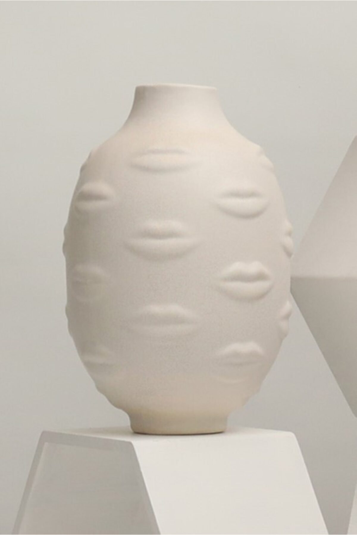 Beige & Stone Lady Kiss Vazo Dekoratif Obje