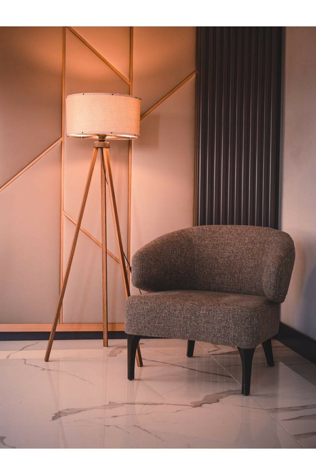 Halımax Krem Düz Renk Tripod Ayaklı Lambader