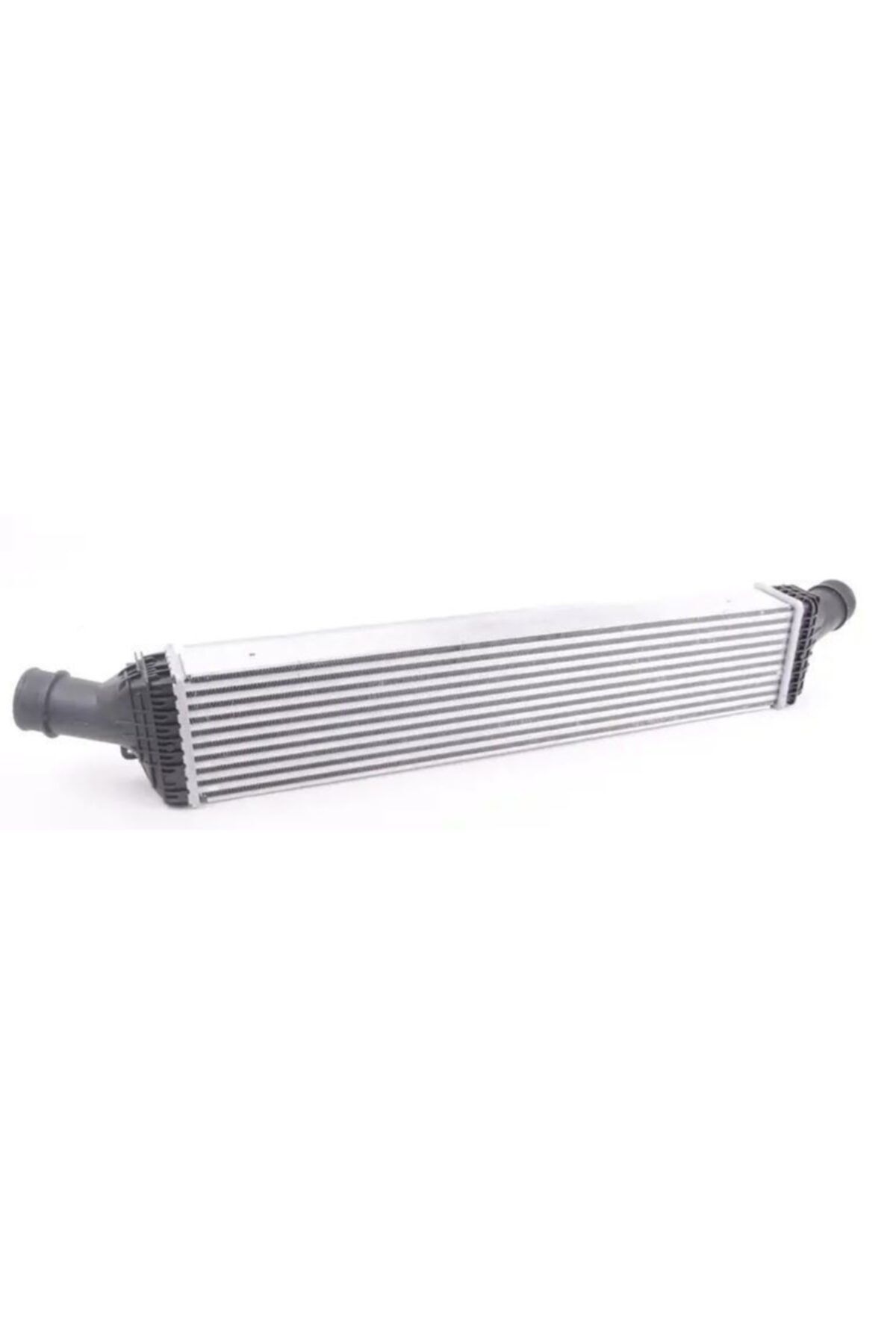 ÖZGÜÇYEDEK Turbo Radyatoru (720×134×76) Audı A4 A5 A6 A7 A8 Q5 2.7tdı / 3.0tdı 08