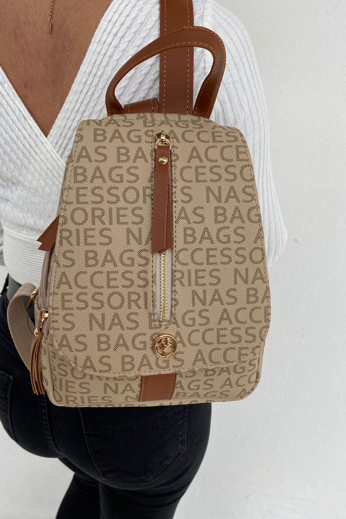 Nas Bag Kadın Bej Renk Düz Yazılı Model Sırt Çantası