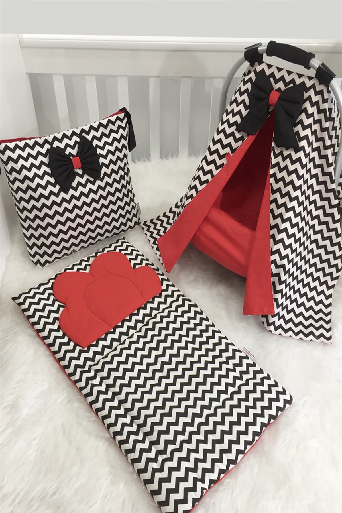 modastra Siyah Zigzag Ve Kırmızı Kombin Bebek Bakım Seti