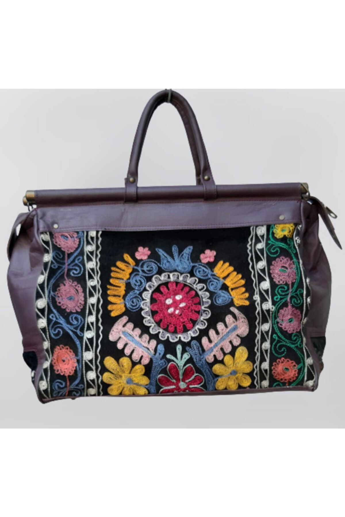 YILMAZLAR TEKSTİL Unisex Siyah Deri Kilim Desenli Seyahat Çantası