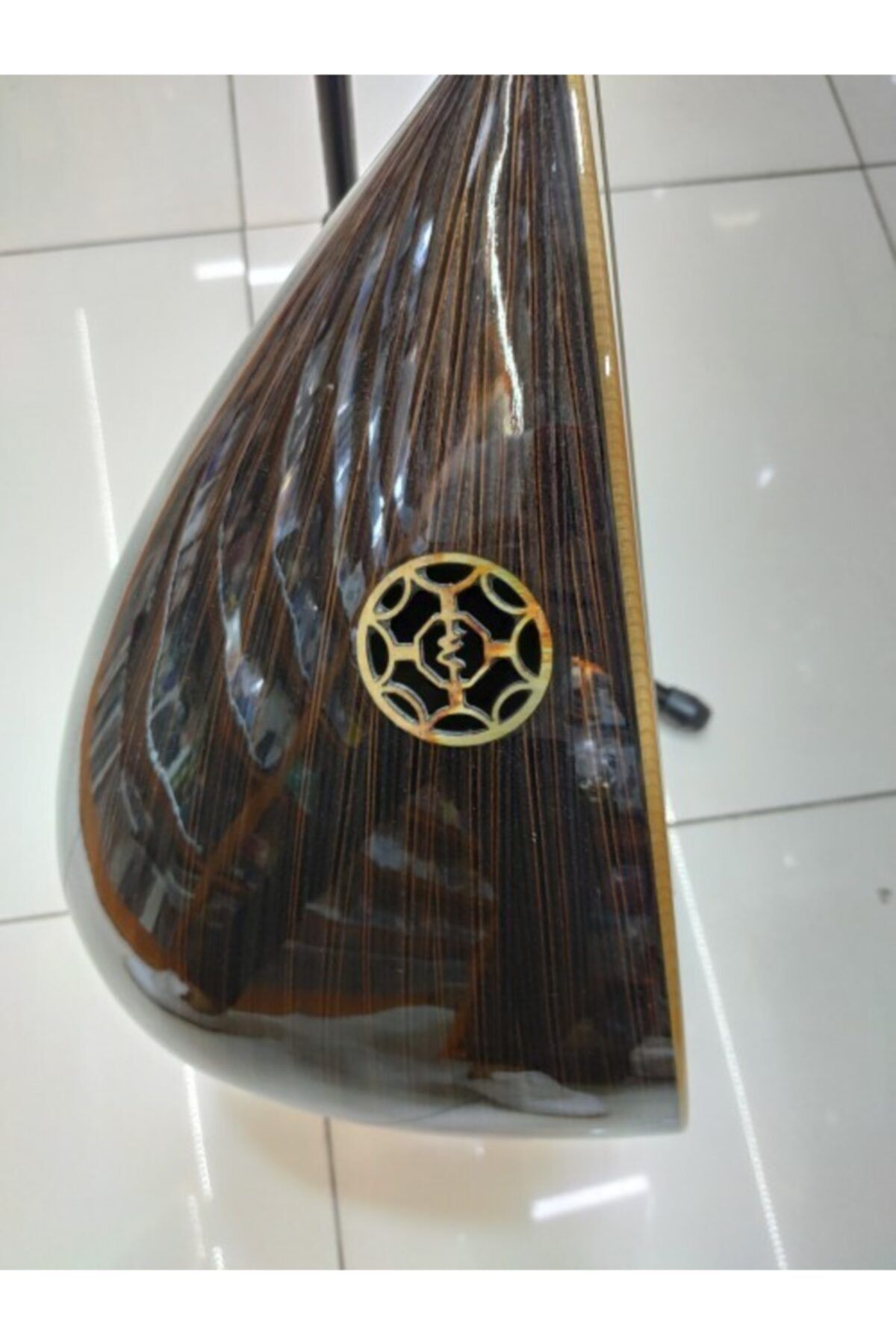 Bera Kahverenk Çizgili Orta Seviye Siyah Uzun Sap Bağlama Saz ( Kılıf + Mızrab ) Hediyeli